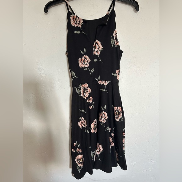 🩶Girls Flower Dress🖤 - Picture 7 of 8